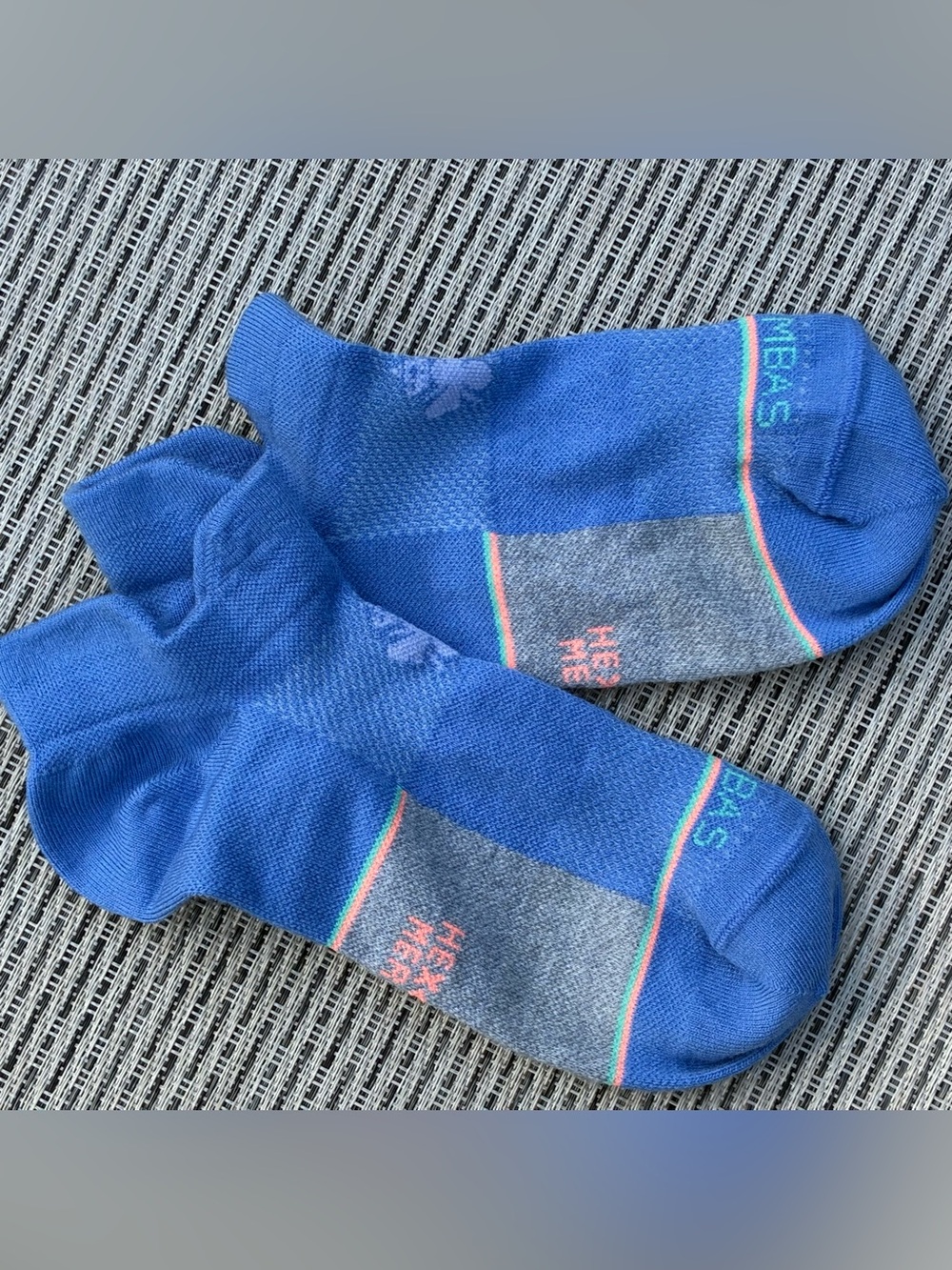 NWOT Bombas UltraLite Merino Wool Blend Women’s M Sports Socks